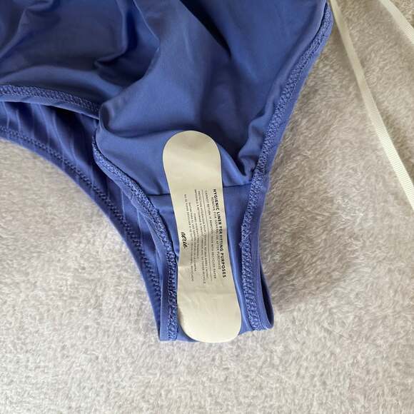 Aerie V Pique One Piece Swimsuit - Picture 5 of 5